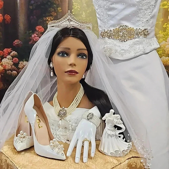 Shower Me With Pearls is a Unique One-Of-A-Kind Tiara Bundle - Picture 3 of 17